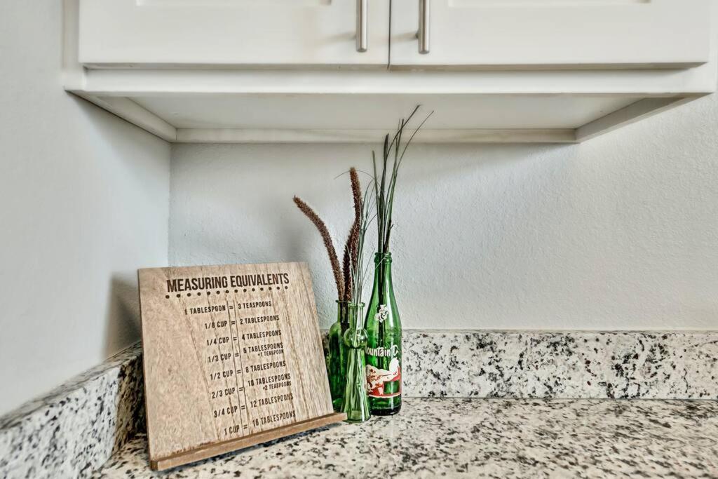 The Art Deco And Arboretum Tickets Included Dallas Bagian luar foto
